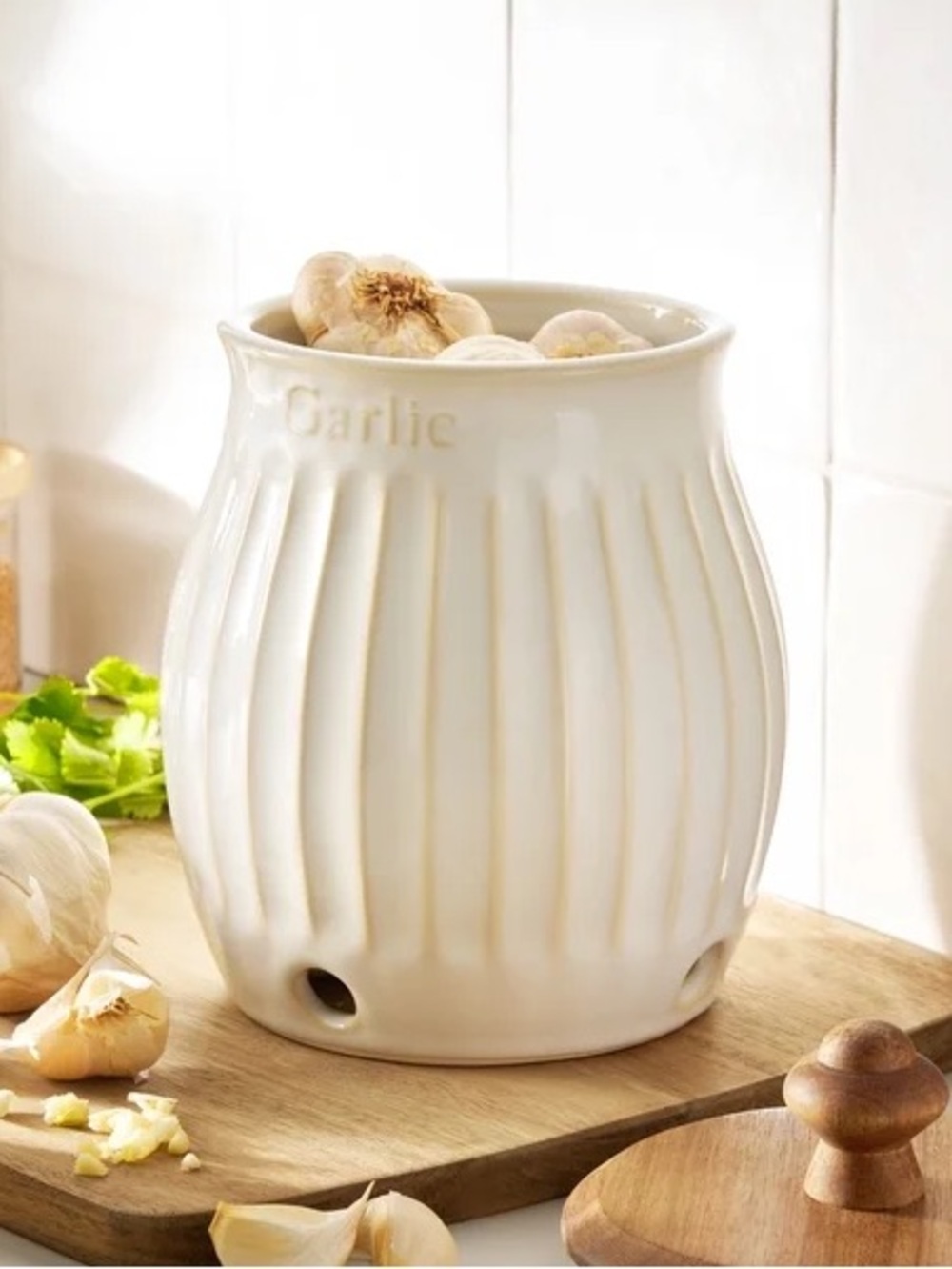 🌸 New Pioneer Woman Colette Garlic Vegetable Keeper Canister White Linen, Qty 1